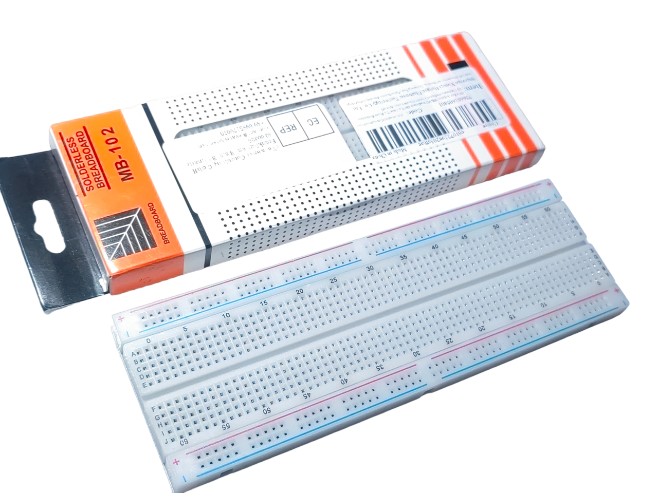 MB102 próbapanel, 830 csatlakozási pont