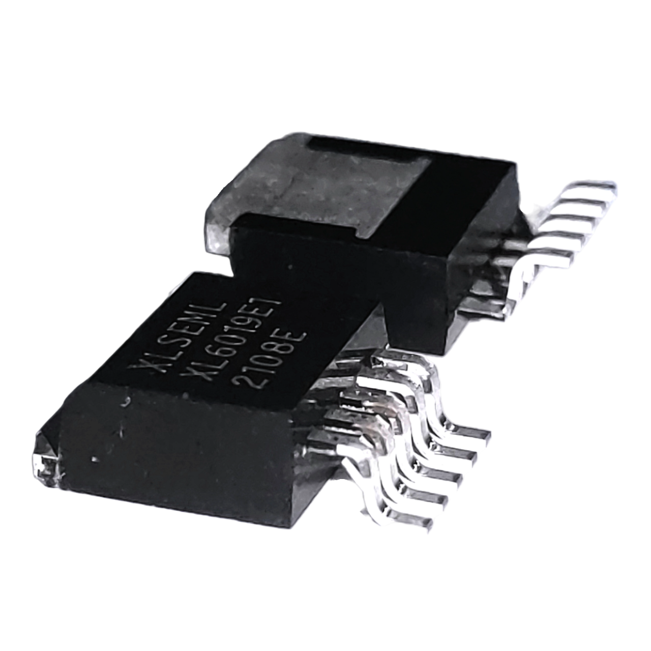 XL6019E1 SMD feszültségnövelő/-csökkentő vezérlő IC (1,25–40 V kimenet) image 5